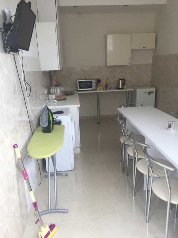 City Apartment Ternopil Esterno foto